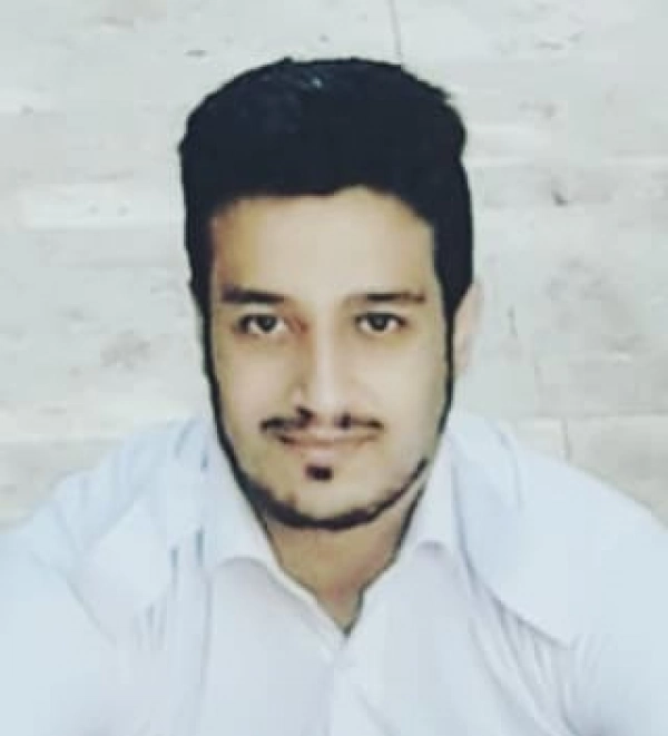 علی