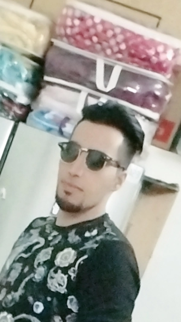 خدا هست