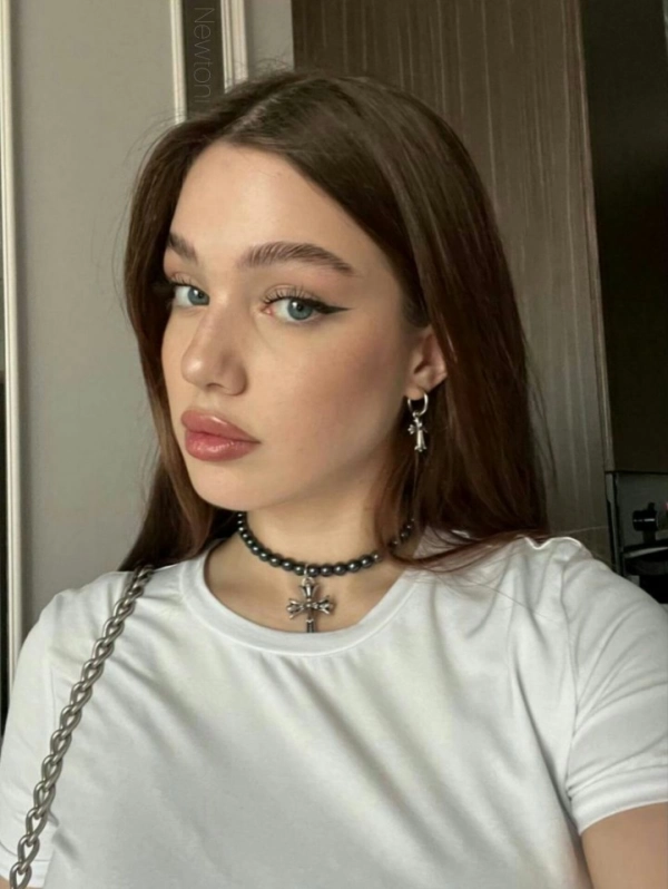 @im_delaram_me