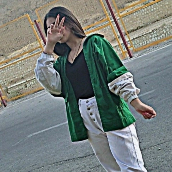 دختر کورد