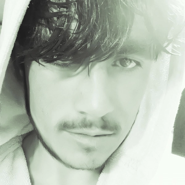 فرشاد.