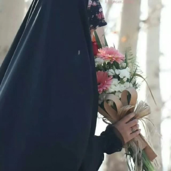 دخترک بسیجی