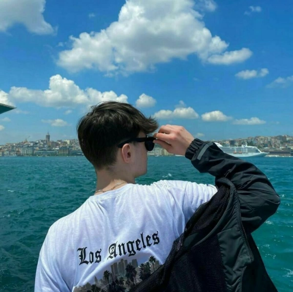 تنها۰۰۰