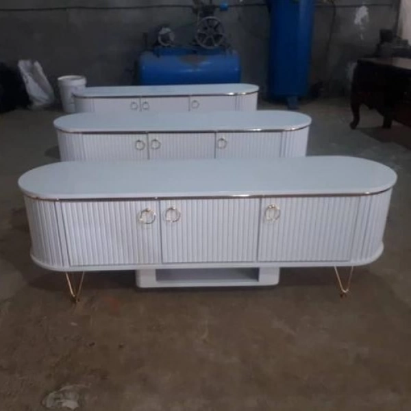 علی