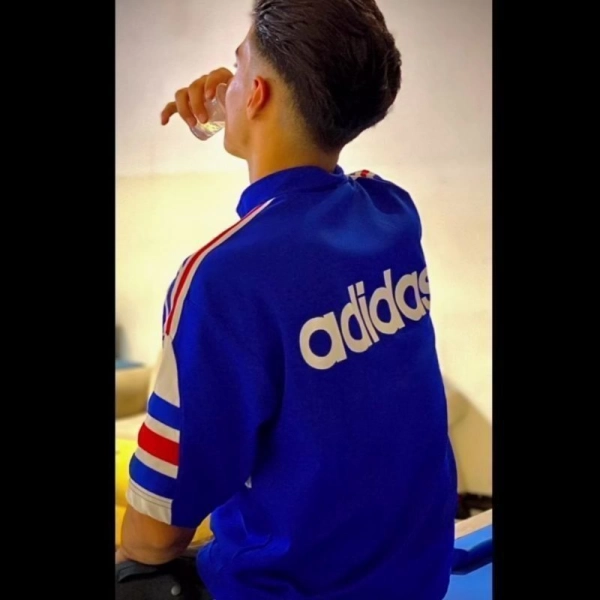 erfan۶۷۸۵