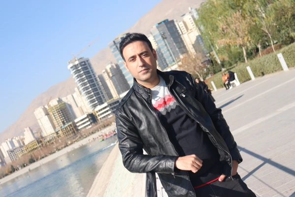 صادق