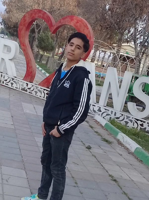 فرهادم